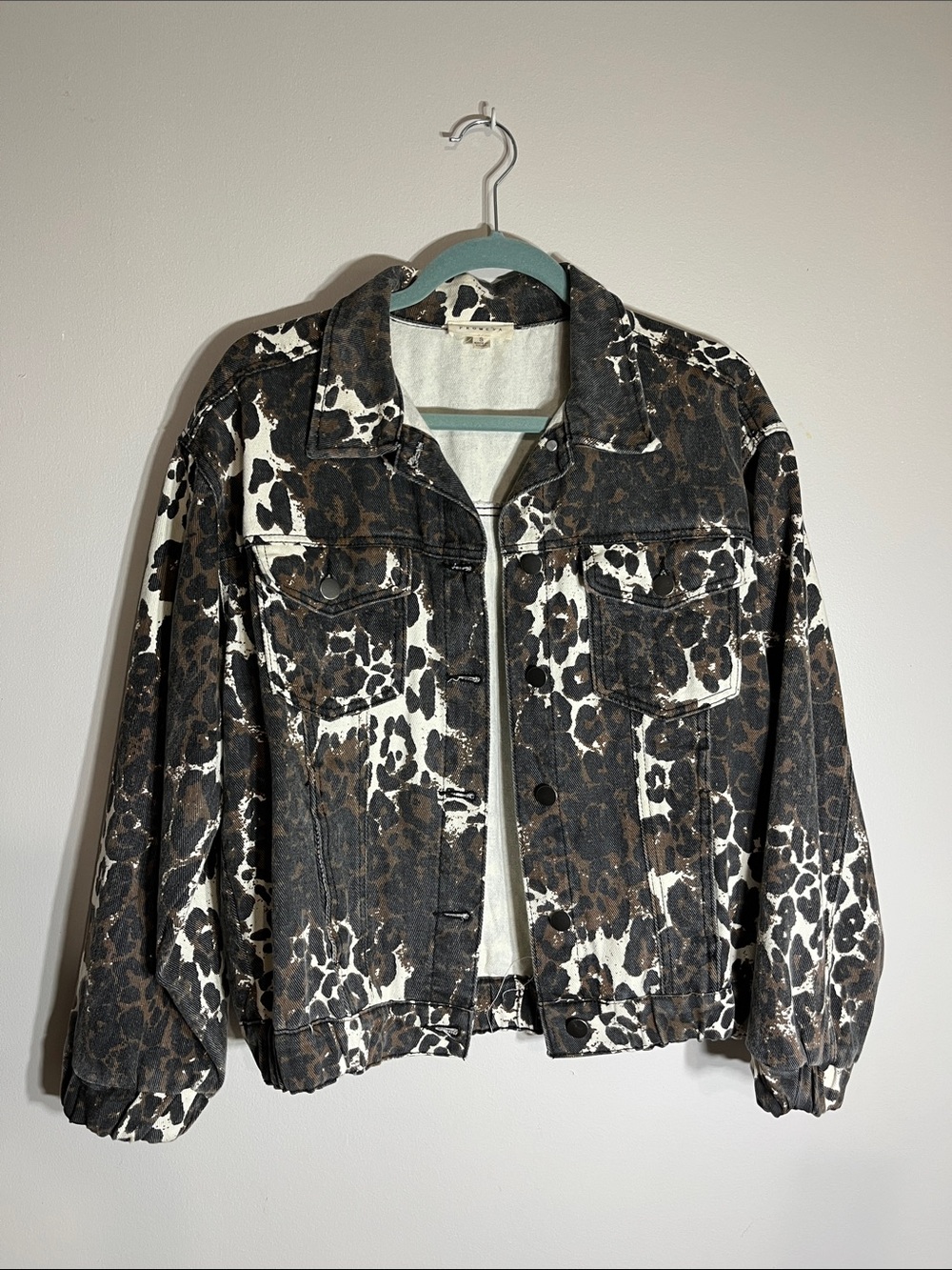 Promesa Leopard-Print Denim Jacket - Black, Brown & White